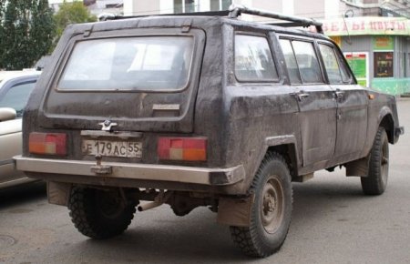 «ГАЗВАЗ»: В сети высмеяли «колхозную Волгу», собранную из советских авто - «Новостной Автоблогер»