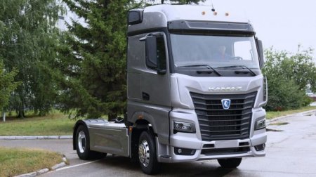 Грузовые авто КАМАЗ, генерации К5, получат блок-фары отечественного производства - «Новостной Автоблогер»