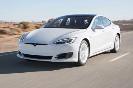 Камера Tesla запечатлела землетрясение - «Новостной Автоблогер»