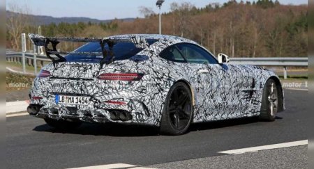 Mercedes-AMG GT Black Series похвастался огромным антикрылом - «Новостной Автоблогер»
