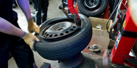 Московским автомобилистам посоветовали пока не менять зимнюю резину - «Новостной Автоблогер»