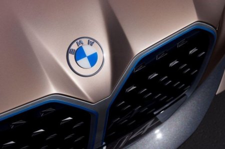 Новый логотип BMW не появится на автомобилях - «Новостной Автоблогер»