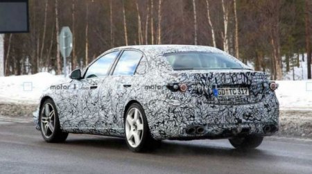 Новый Mercedes-AMG C53 замечен на тестах - «Новостной Автоблогер»