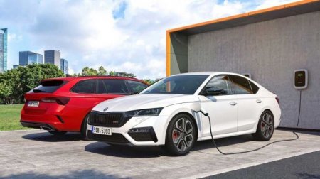 Официально представлена гибридная Skoda Octavia RS iV - «Новостной Автоблогер»