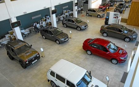 Продажи АвтоВАЗа в феврале снизились на 7% - «Новостной Автоблогер»
