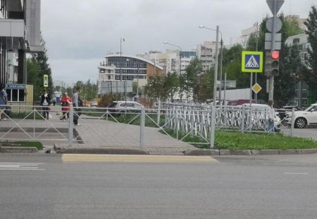 Скоро ограждений на улицах города станет меньше — с 1 апреля меняется ГОСТ - «Новостной Автоблогер»