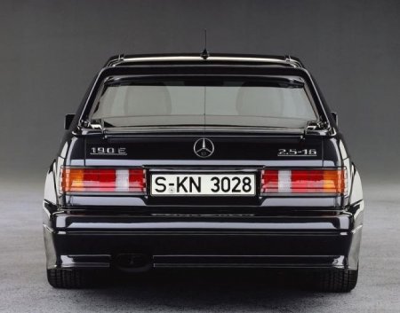 Спорткару Mercedes Evo II исполнилось 30 лет. В Сети вспомнили о легендарном автомобиле - «Новостной Автоблогер»