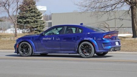 В интернете распространили первые фото Dodge Charger версии SRT Hellcat Redeye - «Новостной Автоблогер»