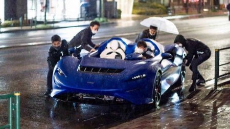 Каково приходится водителю спидстера McLaren Elva под дождем - «Новостной Автоблогер»