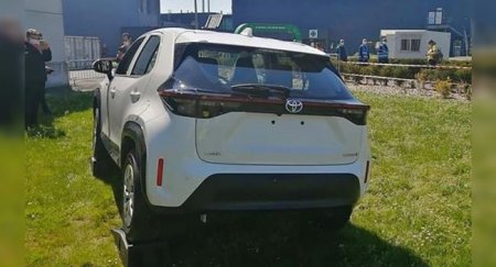 Кроссовер Toyota Yaris Cross появился на «живых» фото - «Новостной Автоблогер»