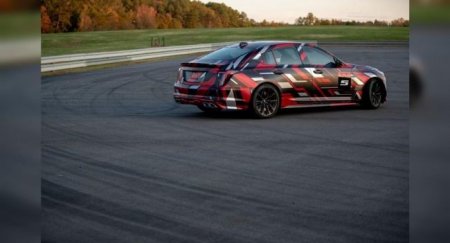 Мощные «трековые» Cadillac оснастят «механикой» - «Новостной Автоблогер»