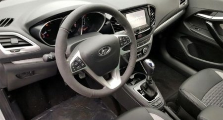Названы главные преимущества LADA Vesta над Skoda Rapid - «Новостной Автоблогер»