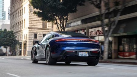 Porsche не считает себя конкурентом Tesla - «Новостной Автоблогер»