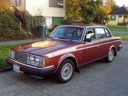 Седан Volvo 240 превратили в Rolls-Royce Skyline - «Новостной Автоблогер»
