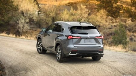 Стало известно, как менялись цены на Lexus NX за последние два года - «Новостной Автоблогер»