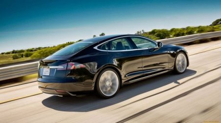 Tesla Model S и Porsche Taycan сошлись в заезде на 1/4 мили - «Новостной Автоблогер»