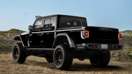 Тысячесильный пикап Gladiator атакует дюны - «Новостной Автоблогер»