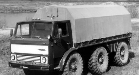 ЗИЛ-132Р – это КАМАЗ какой-то: Почему этот грузовик не пошёл в серию? - «Новостной Автоблогер»