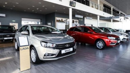 АвтоВАЗ повысил цены почти на все автомобили Lada - «Новостной Автоблогер»