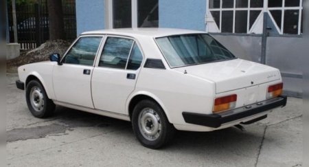 Бронированную Alfa Romeo мафиози продали за небольшую сумму - «Новостной Автоблогер»