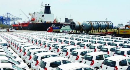 Из-за карантина британский порт превратился в автомобильную парковку - «Новостной Автоблогер»