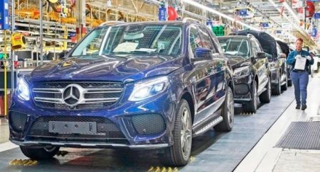 Mercedes приостанавливает производство из-за нехватки запчастей - «Новостной Автоблогер»