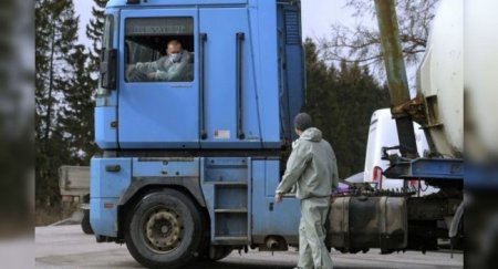 Министерство транспорта рассказало о самоизоляции дальнобойщиков - «Новостной Автоблогер»