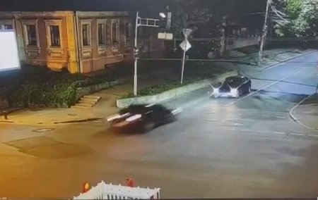 Момент ДТП во время погони в Днепре попал на видео - «ДТП»