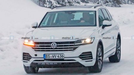 Новый Volkswagen Touareg GTE замечен на тестах без камуфляжа - «Новостной Автоблогер»