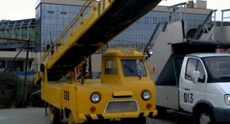 Ополовиненная «Буханка»: для чего создали особый экспонат? - «Новостной Автоблогер»