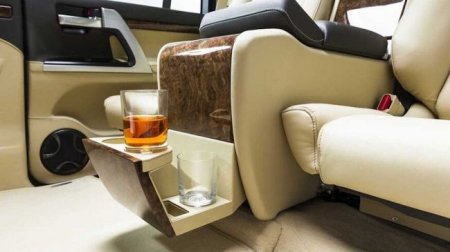 Представлен бронированный Toyota Land Cruiser для VIP-персон - «Новостной Автоблогер»