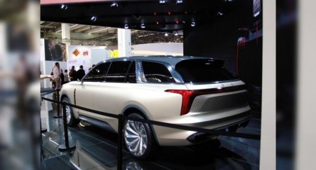 Продажи седанов китайской марки Hongqi взлетели на 111% - «Новостной Автоблогер»