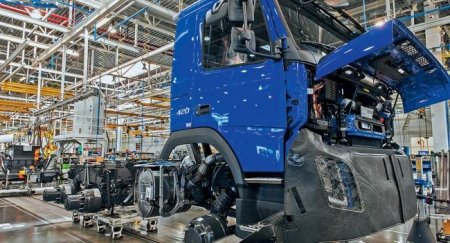 Производство грузовиков в РФ снизилось на 8% - «Новостной Автоблогер»