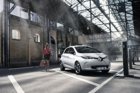 Renault ZOE: две батареи на выбор - «Новостной Автоблогер»