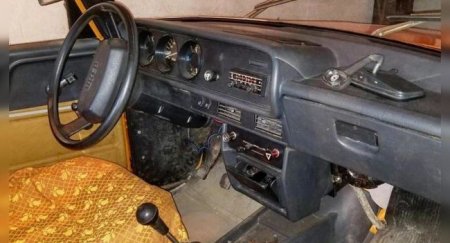 В гараже обнаружили Москвич-2140 практически без пробега - «Новостной Автоблогер»
