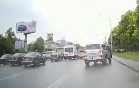 В Киеве водитель потерял сознание и устроил аварию - «ДТП»