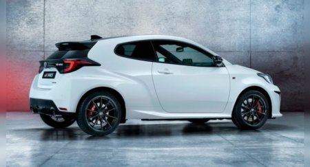 В продаже появилась «заряженная» версия Toyota Yaris GR - «Новостной Автоблогер»