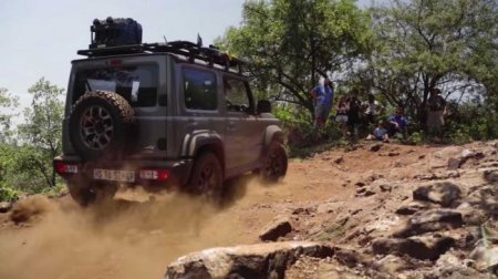 Владелец поделился плюсами и минусами Suzuki Jimny - «Новостной Автоблогер»