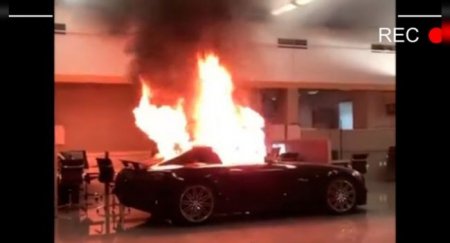 Десятки новых автомобилей Mercedes-Benz были уничтожены в США - «Новостной Автоблогер»