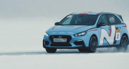 Хот-хэтч Hyundai смог установить рекорд скорости на льду Байкала - «Новостной Автоблогер»