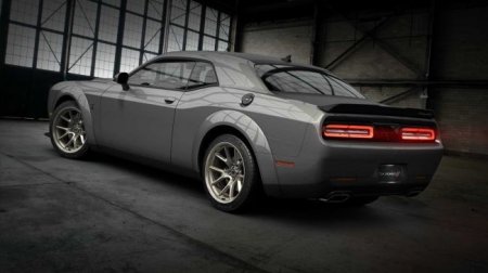 Юбилейные Dodge Charger и Challenger получили новый цвет «Smoke Show» - «Новостной Автоблогер»