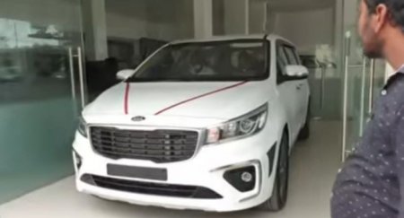 Kia прошла краш-тест против своей воли, едва выехав из автомобильного салона - «Новостной Автоблогер»