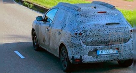 Новый Renault Sandero Stepway заметили на тестах - «Новостной Автоблогер»