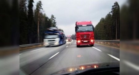 Ошибки при обгоне грузовых автомобилей и фур - «Новостной Автоблогер»