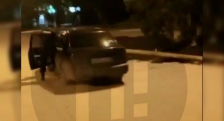 Пьяная россиянка протащила полицейского на двери автомобиля - «Новостной Автоблогер»
