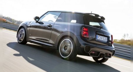 Представили экстремальную трехдверную версию Mini John Cooper Works GP Pack - «Новостной Автоблогер»