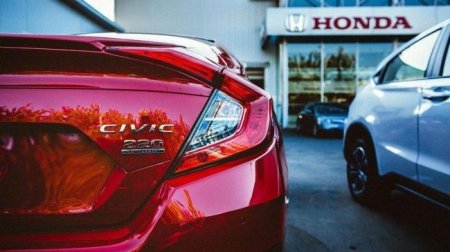 Скачок спроса на легковушки не повлияет на обвал авторынка - «Новостной Автоблогер»