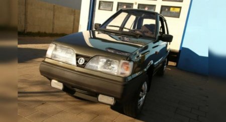 Странный автомобиль построил поляк, уменьшив его в ширину почти вдвое - «Новостной Автоблогер»