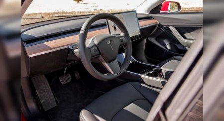 Tesla добавила беспроводную зарядку телефонов в электромобили Model 3 - «Новостной Автоблогер»