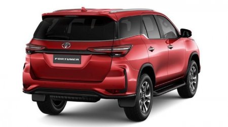 Toyota представила обновленный паркетник Toyota Fortuner - «Новостной Автоблогер»